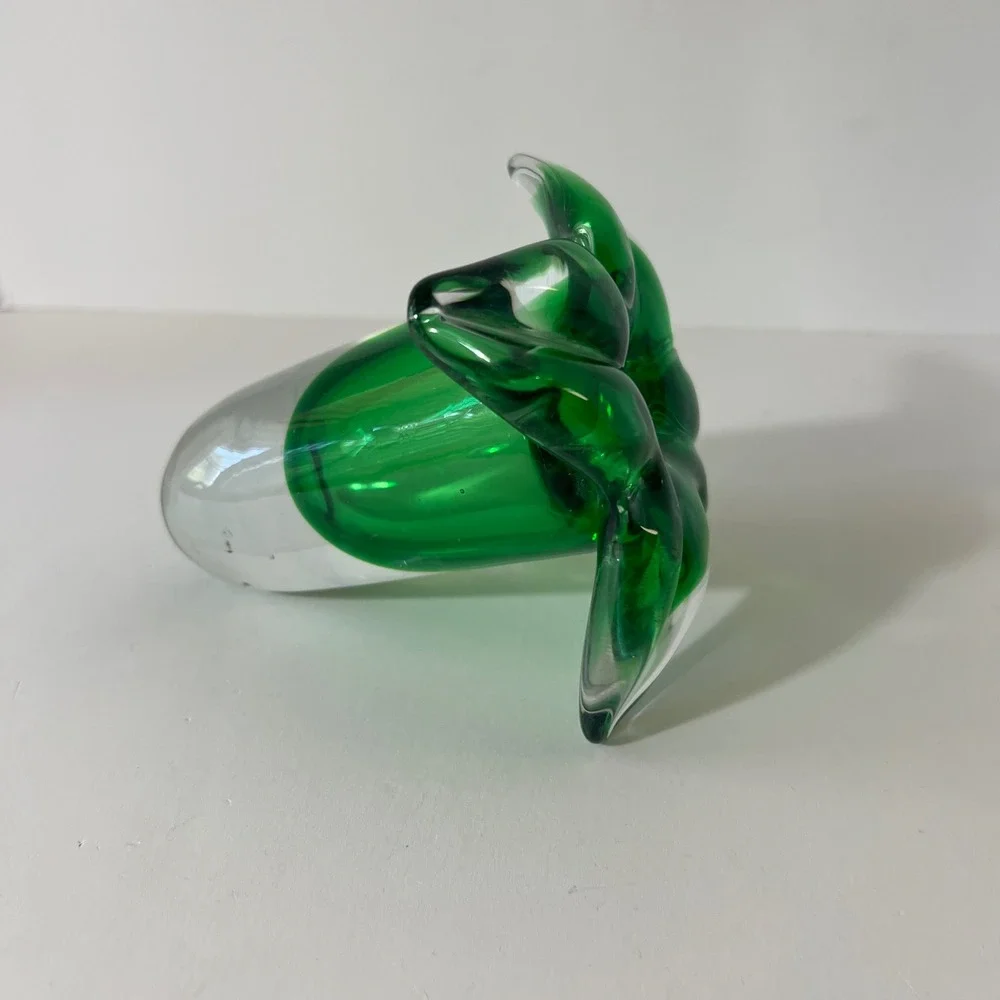 Vtg Emerald Green Handblown ArtGlass Hummingbird Hollow Tube Flower Paperweight